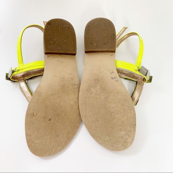 BCBG Paris Neon Silver T Strap Flat Sandals - Picture 5 of 8